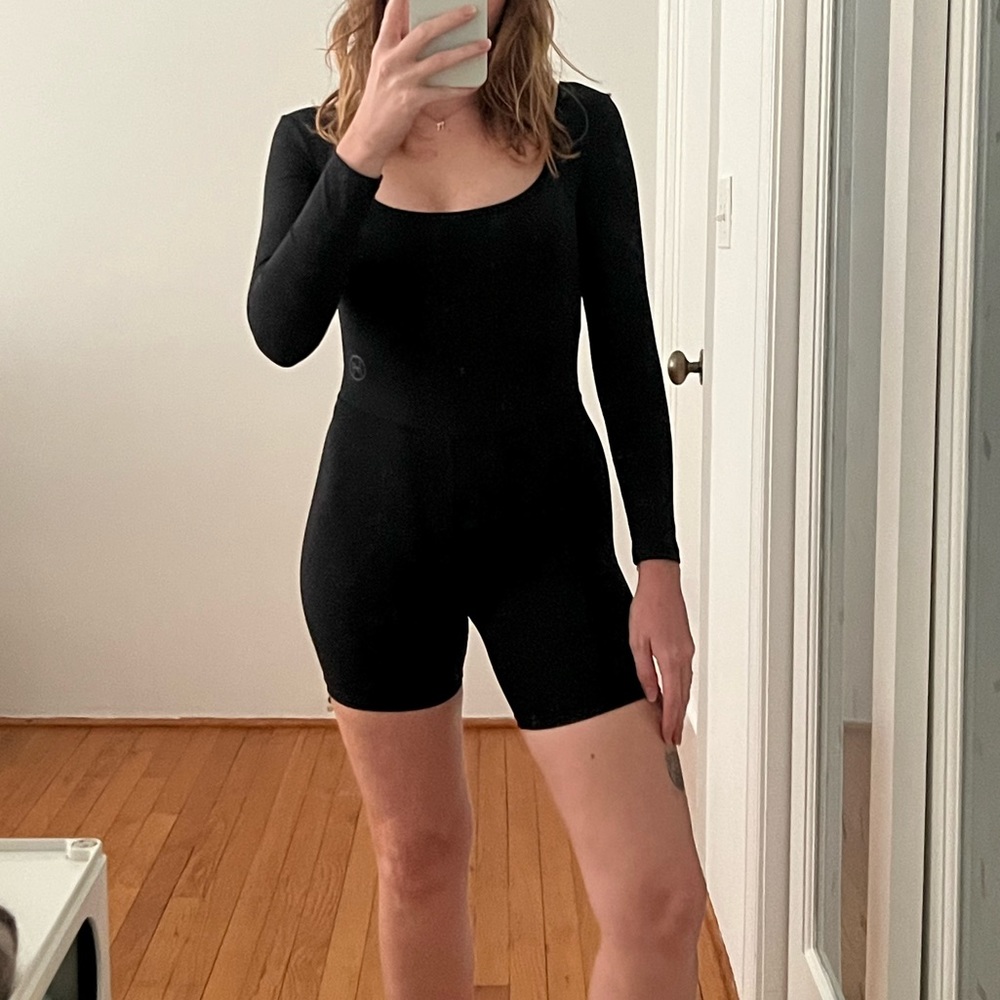HÉROS Long Sleeve Biketard in Black